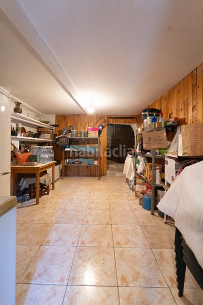 Foto f48d6942-9cb6-4455-a136-b12682d6d738. Casa amb aparcament piscina a Jorba