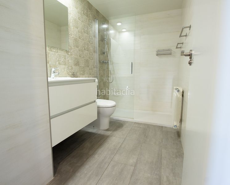 Foto f90a96a5-ff7d-4573-a187-b53ca5dcf762. Pis amb calefacció aparcament piscina a Cappont Lleida