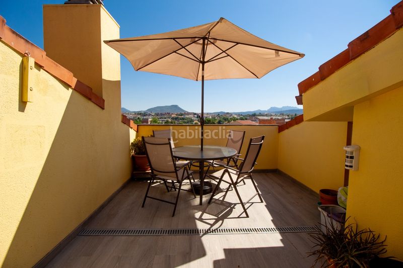 Foto b1f1e0b2-5d58-41cd-8509-ea7d6d0e8c51. Duplex con riscaldamento in Llevant Igualada