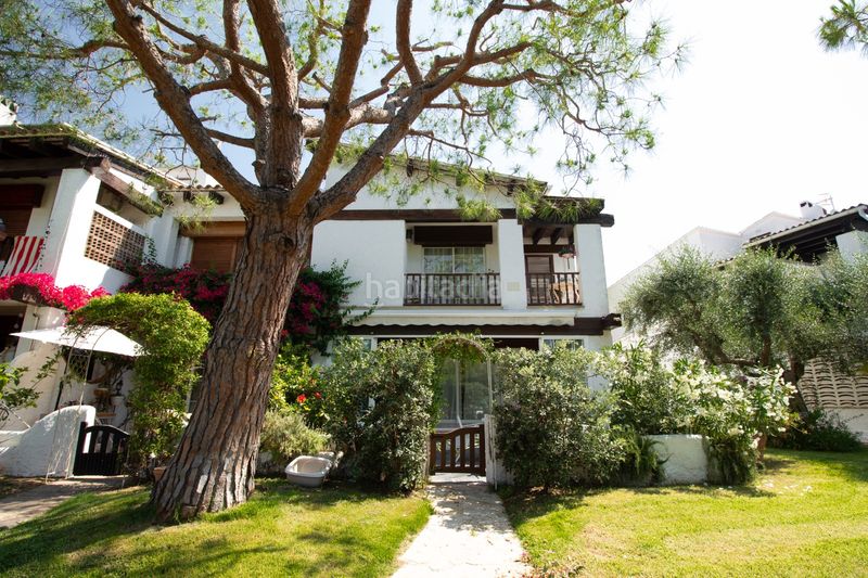 Foto b0014e4a-3fc4-4e04-a797-1da89979af7b. Casa amb calefacció aparcament piscina a Alorda Park Calafell