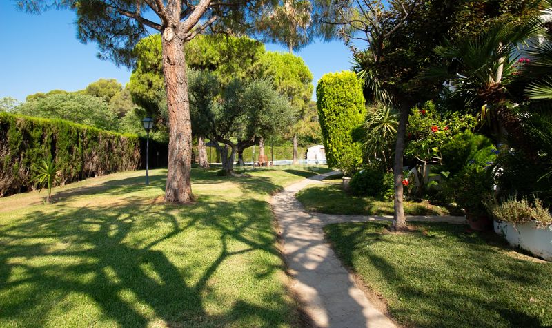 Foto c10ac05b-5b75-4096-abab-9777d1c727e1. Casa amb calefacció aparcament piscina a Alorda Park Calafell