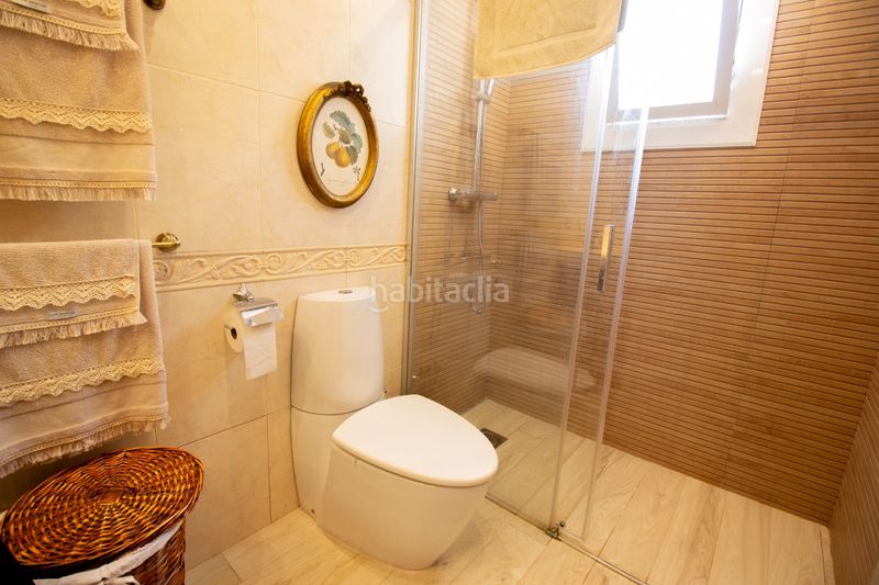 Foto fc4a9282-a95d-432c-a8d1-4677f36de0c4. Casa amb calefacció aparcament piscina a Alorda Park Calafell