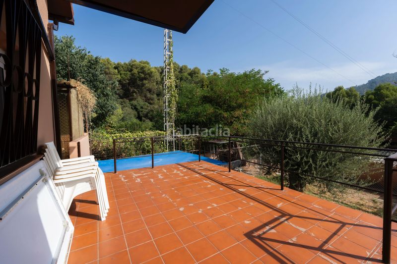 Foto a18453c1-c272-42c0-9584-028626291a6d. Casa amb aparcament piscina a Olesa de Montserrat