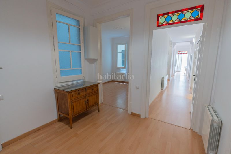 Foto d82dab8a-e09c-4b7f-a484-a6e8696093c9. Pis amb calefacció a Putget - Farró Barcelona