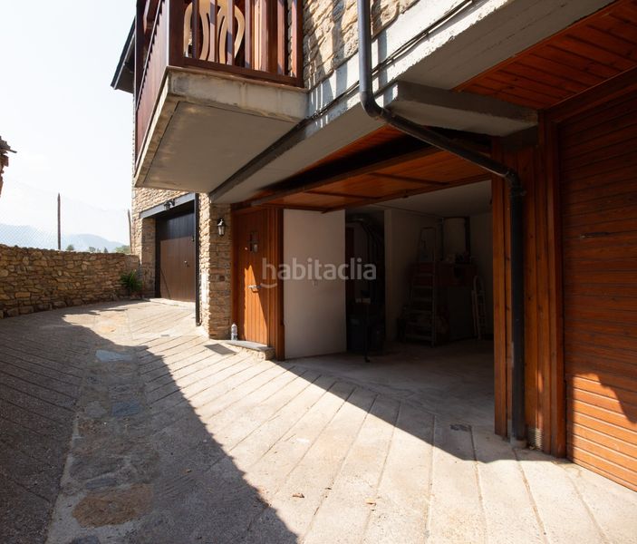 Foto 75f5fe47-58ac-45e8-9585-b3ed4bd4ffbb. Casa a schiera con camino riscaldamento parcheggio in Sort