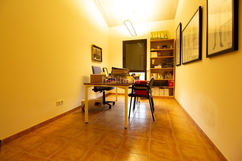 Foto 1b7baae2-e3ca-4bd9-a81c-f4f85326d50d. Masia amb aparcament a Mieres