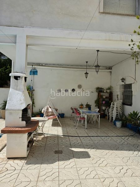 Foto 2a6cb948-f5a8-4152-9c6b-761e5641b202. Casa amb xemeneia calefacció aparcament piscina a Igualada