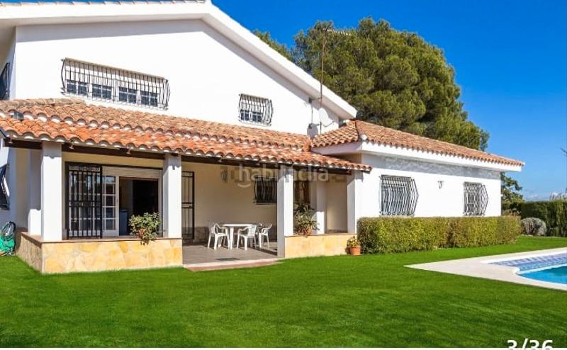 Foto cdddbfdb-401b-4ac9-a453-716b7e129beb. Casa amb aparcament piscina a Mediona