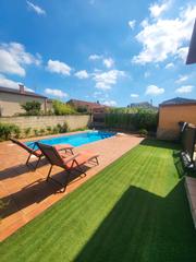 Haus  Carrer alzines. Fanàstica casa al xaró amb piscina privada