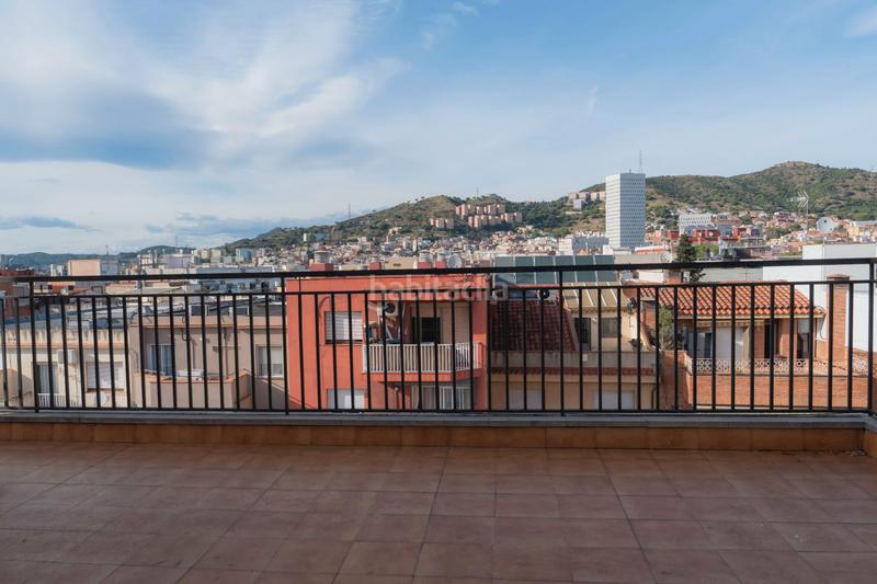 Foto 6f1400de-aeed-488a-9a97-06b4a6ae2fa5. Àtic amb calefacció a Riu Nord Santa Coloma de Gramenet