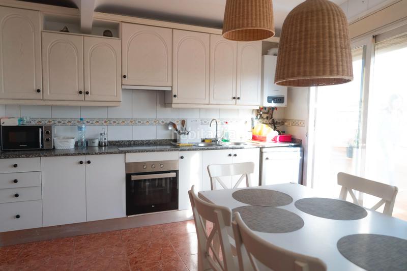 Foto 7867083f-ba5c-4c22-ab12-9affed924b92. Àtic amb calefacció a Riu Nord Santa Coloma de Gramenet