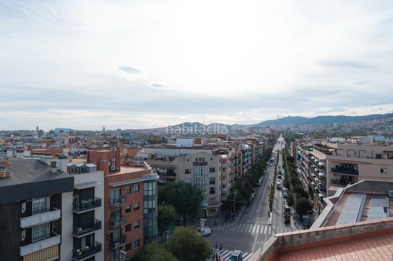 Foto ecc81c56-4e20-4d48-9af4-368250b6f2b1. Àtic amb calefacció a Riu Nord Santa Coloma de Gramenet