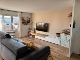 Etagenwohnung  Carrer santa anna 12. Fantàstic pis de 100m2 totalment reformat i preparar per entrar