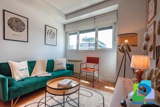 Miete Etagenwohnung in Calle de dulce chacón 45. Alquiler temporal, disponibilidad inmediata