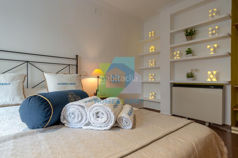 Foto bad15509-2756-46a4-b421-f790843bbf9d. Lloguer pis a calle de la cruz 10 a Sol Madrid