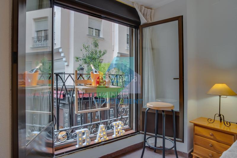 Foto b6d62231-f54d-4327-a5d3-53b9f4982ddd. Rent flat in calle de la cruz 10 in Sol Madrid