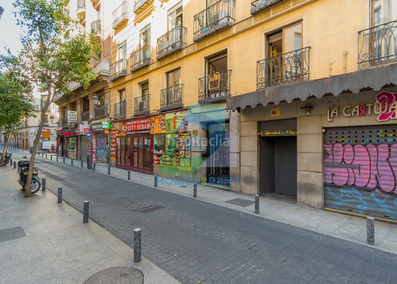 Foto c6981926-01ab-402e-a229-175d4de095b1. Rent flat in calle de la cruz 10 in Sol Madrid