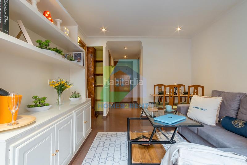 Foto eee88757-1e83-4d82-b025-baaee3a3578c. Rent flat in calle de la cruz 10 in Sol Madrid