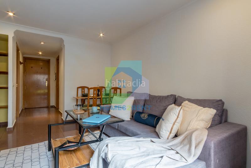Foto f64401ef-488f-4cd8-bda6-a14e1e048398. Rent flat in calle de la cruz 10 in Sol Madrid