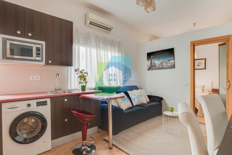 Foto 1dc48438-aa70-4a53-aee3-126ec3639c4d. Alquiler piso en calle de la reina 25 ***disponible desde el 1 enero 2025**** en Madrid