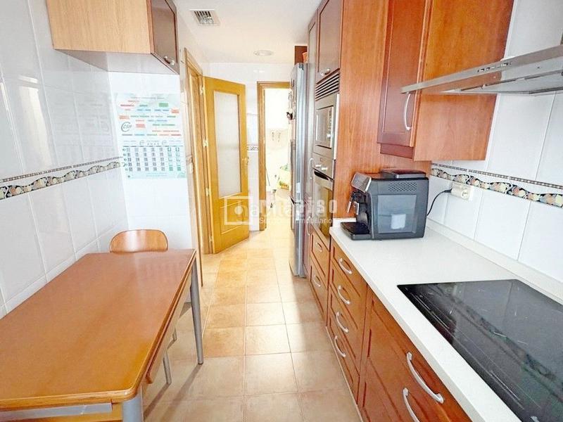 Foto 6a5bb8e5-6b24-4d3b-b331-dbdf0d0237dc. Maison avec parking dans Los Vientos - Casa Ros Molina de Segura