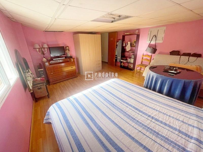 Foto a3e70a5d-6f2f-47f9-ad56-c813bd9d2cc3. Casa amb calefacció aparcament piscina a El Llano Molina de Segura