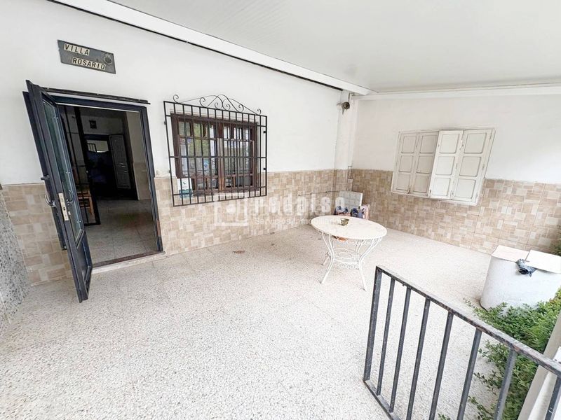 Foto 4c73c5e4-5144-4ac0-8a8d-6273a6672505. Casa amb calefacció aparcament piscina a Torres de Cotillas (Las)