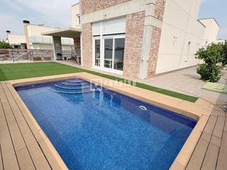 Maison à La Alcayna. Red piso vende casa en molina de segura