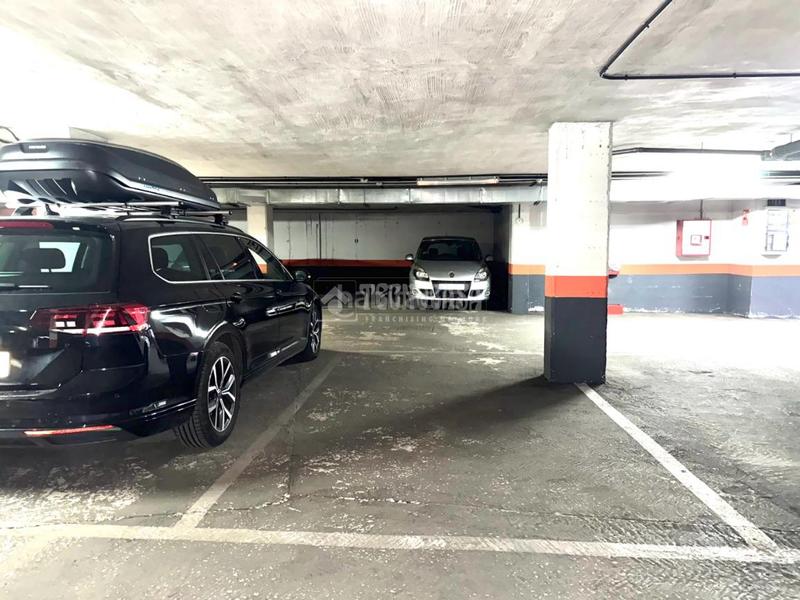 Foto 0956cf17-0a6c-461b-a584-722845387ce2. Aparcament cotxe a Golf-El Carralero Majadahonda