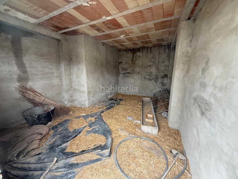 Foto 5e5bd979-5b13-45b2-902e-0a5182438630. Casa adossada a Cuevas de San Marcos