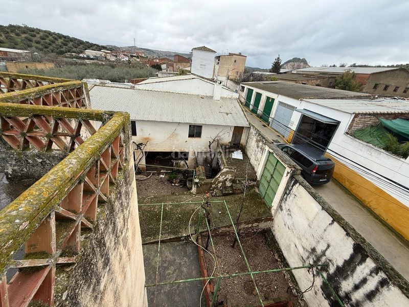 Foto d513281a-8d7d-4c1a-bd8f-1002814d2e83. Casa adossada a Cuevas de San Marcos