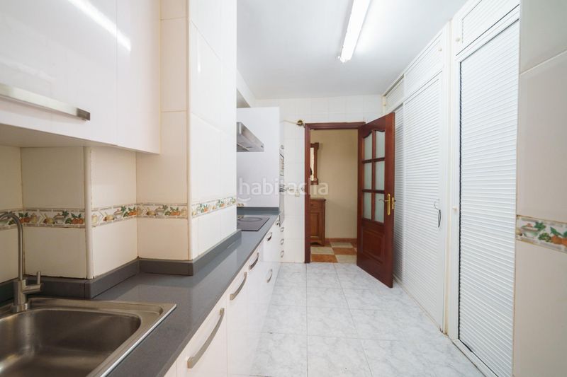 Foto fd7df3be-968f-4049-8884-653298e58b69. Apartament a astilleros - la paz - loreto - el corte inglés Cádiz