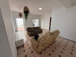 Casa a El Tejar - Hacienda Bizcochero. Gran oportunidad de inversión en málaga  250 m2 con enorme poten