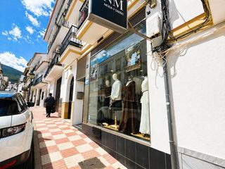 Local Comercial a Centro. Oportunidad única en alhaurín el grande!