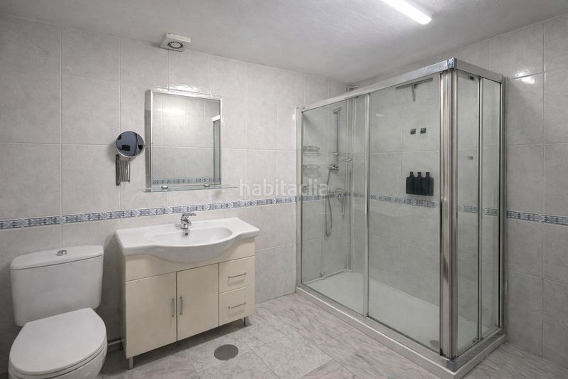 Foto e46906fd-c613-4a51-bbcb-69f9658111e4. Apartament amb piscina a Ayuntamiento Torremolinos