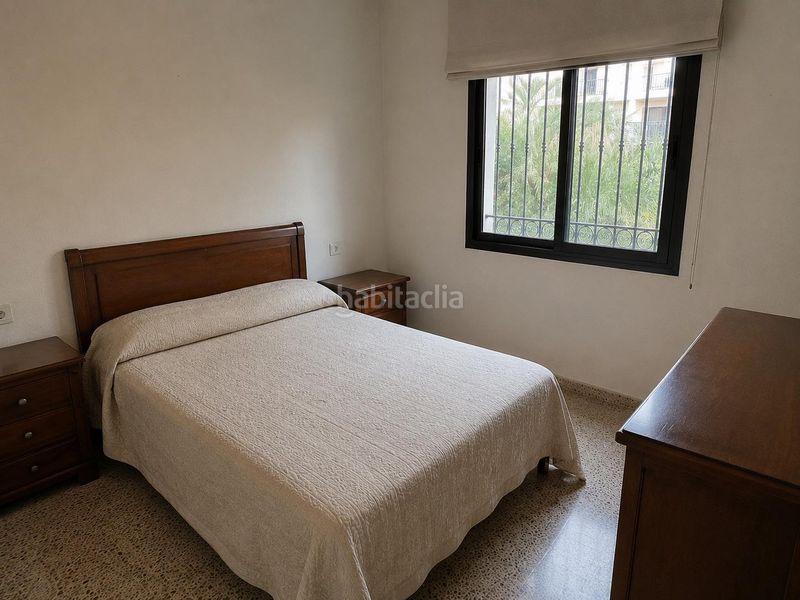 Foto cf6a7623-c269-489e-8094-694e30a6e906. Chalet avec parking dans Ejido Sur Ejido (El)
