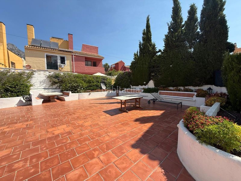 Foto 9337cd07-e8e9-4eaf-b6e0-3db746637686. Casa adossada amb aparcament piscina a Valdeolletas - Las Cancelas - Xarblanca Marbella