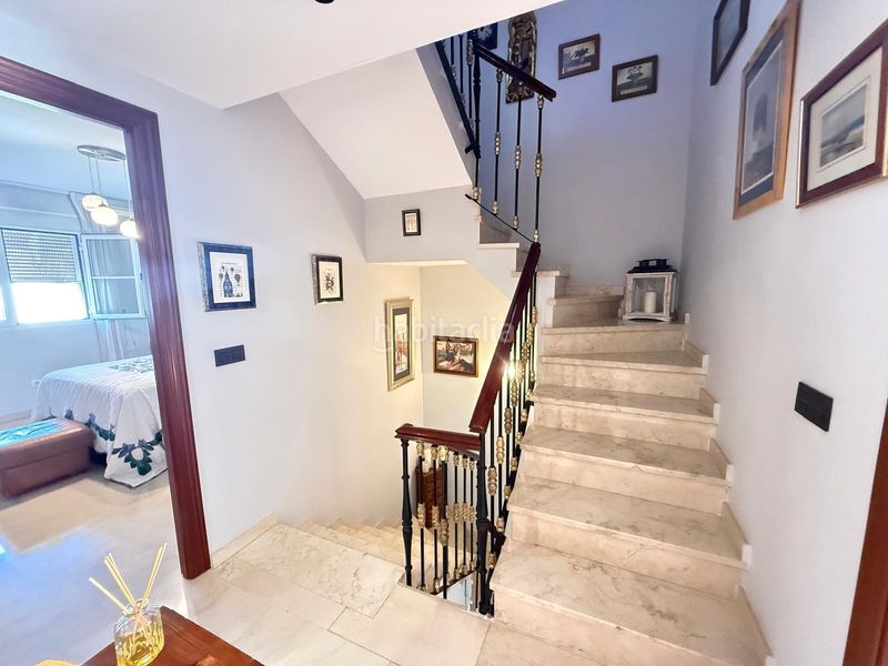 Foto b879cfdc-fc8b-4a9e-ab5d-2de5286a2288. Casa adossada amb aparcament piscina a Valdeolletas - Las Cancelas - Xarblanca Marbella