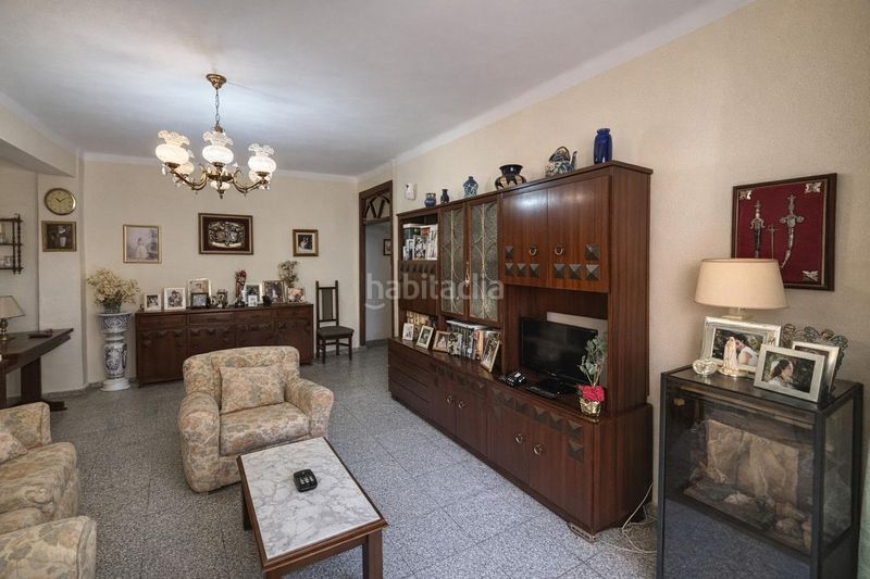 Foto a814ccc5-ecac-4a9b-b402-485ea359f679. Apartament amb aparcament a Gibralfaro Málaga