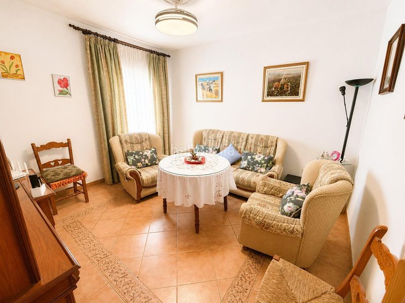 Foto 58de641d-06d6-49f2-b3e8-71d74faece79. Casa adossada amb aparcament a Carlota (La)