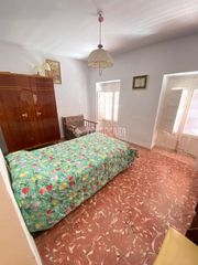 Casa aparellada a Centro. Casa en venta en alhaurín el grande