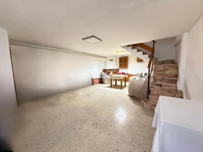 Foto 7b3f60f7-7c4f-4e9c-981c-d6fcf201d69d. Casa aparellada a Martos