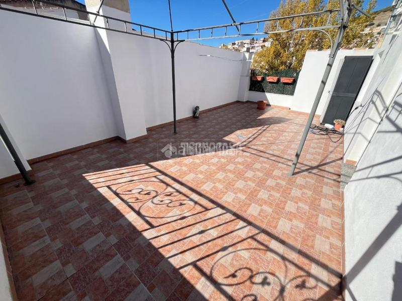 Foto 2814aa17-3610-42c2-b668-45dda7cdca9c. Casa aparellada a Fuensanta de Martos