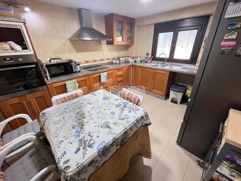 Foto 478f1d44-ecc8-4810-8f60-a8b594c1b393. Casa aparellada a Fuensanta de Martos