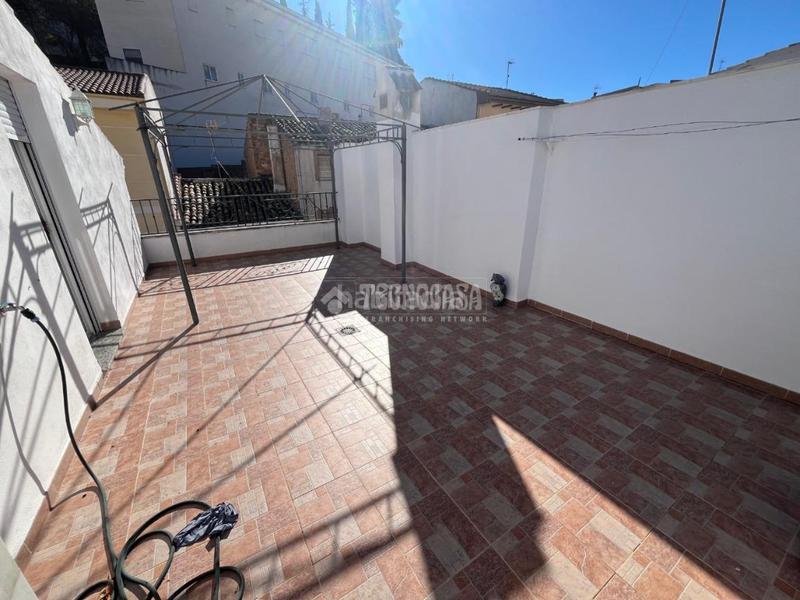 Foto 9b4d8ea2-e220-4347-89ed-c100c458c77f. Casa aparellada a Fuensanta de Martos