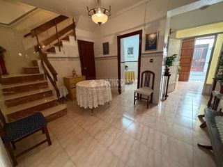 Casa aparellada a Torredonjimeno. Casa en venta en torredonjimeno
