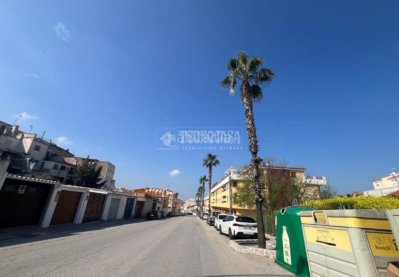 Foto 3e4180ad-ec07-4d10-a5d6-929e866a2c28. Terreny residencial a Martos