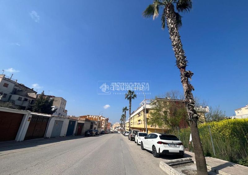 Foto e1c316ad-c393-4ed8-a1cd-db941ecbe528. Terreny residencial a Martos