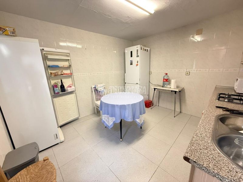 Foto 852e829d-5693-44f6-a258-5c8a93e09fa7. Casa aparellada a Martos