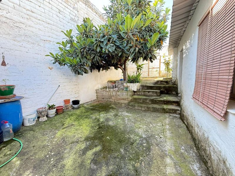 Foto 9655590f-72f8-47e8-9aeb-6ab9fb25efcd. Casa aparellada a Martos